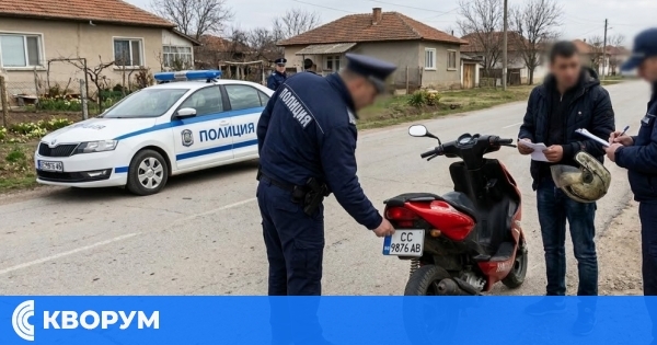 Хванаха 28-годишен с нерегистриран мотопед и чужди табели в село Поройно