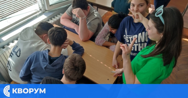 Последно занятие по програмата "Кодово име Живот" със седмокласници в Силистра