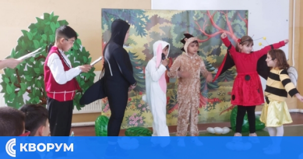 Малките актьори от ОУ "Христо Смирненски" – Дулово оживиха сцената с послание за приятелство и доброта