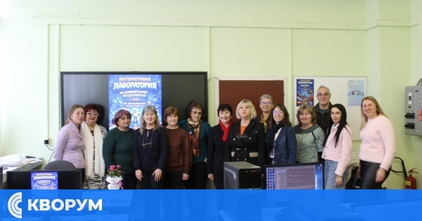 Интерактивна лаборатория по ИТ и среща с алумни събра учители във филиала на РУ в Силистра