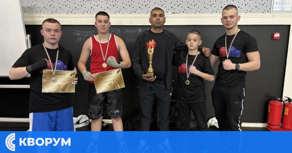 БК "Бора" – Силистра с четири медала и купа от престижния турнир "Златна ръкавица" в София