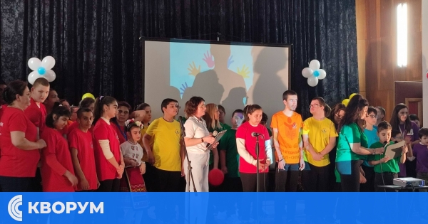 Областният управител Димитър Караджов подкрепи благотворителната инициатива "С нас доброто разцъфва" в Силистра