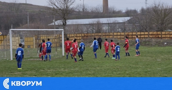 Футбол в Силистра: голове и дербита в X кръг