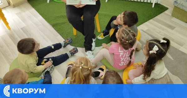 Малките читатели от ДГ "Роза 1" се включиха в "Бисерче вълшебно" в Регионалната библиотека