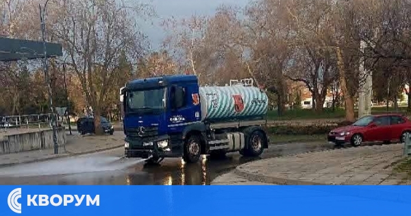 Миене и дезинфекция на Централния градски пазар в Силистра