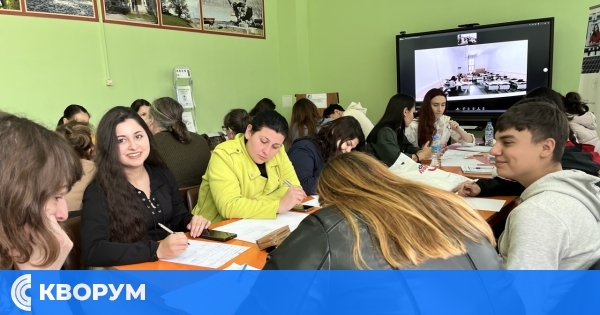 Хибридни обучения по дигитална и интеркултурна компетентност свързаха младежи от трансграничния регион Силистра-Кълъраш