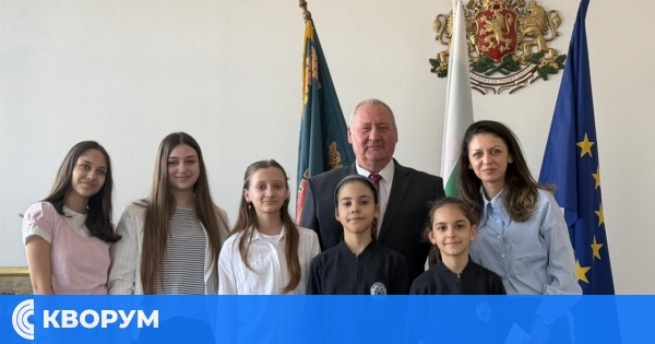 Училища в Силистра с активна позиция срещу тормоза в конкурс "НЕ на насилието"