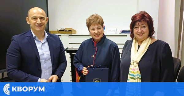 Преподаватели от Филиал Силистра на Русенския университет с успешна мобилност по "Еразъм+" в Крайова