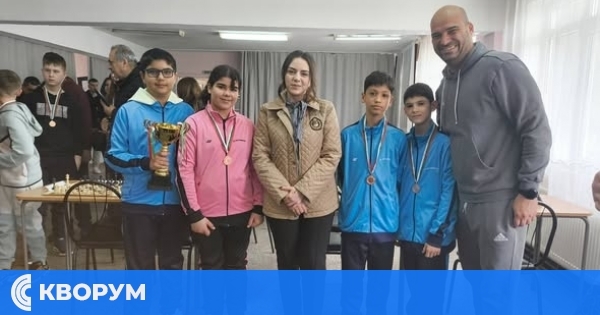 Ученици от ОУ "Христо Смирненски" – Дулово с призово класиране на зонално първенство по шахмат