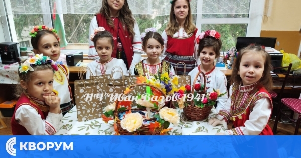 Лазарки донесоха благослов и усмивки в село Срацимир