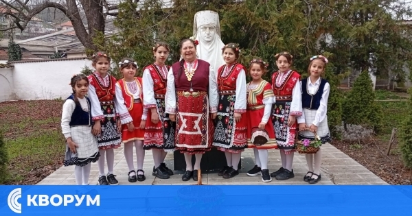 Лазарска група "Калина" от Ситово с отлично представяне на събора "Лазар иде" в Калипетрово