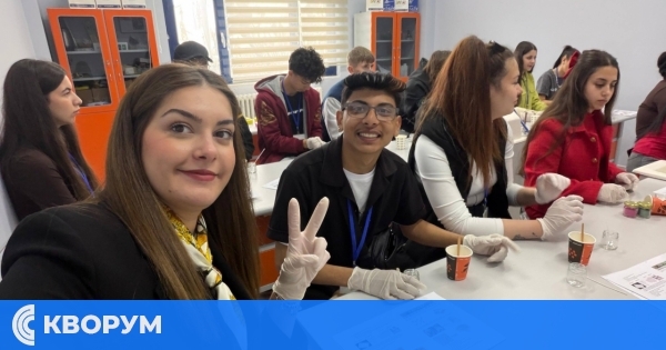 Ученици от ПГСС – Ситово създадоха сапуни и ароматни свещи по програма "Еразъм+" в Силиври