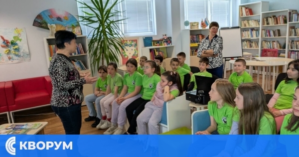 Ученици от СУ "Христо Ботев" – Тутракан се срещнаха с писателката Румяна Капинчева