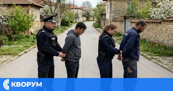 Двама мъже са задържани за притежание на наркотици в село Айдемир