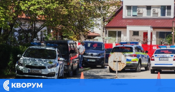 Под засилена охрана в Силистренско предадоха бюлетините и техниката за вота