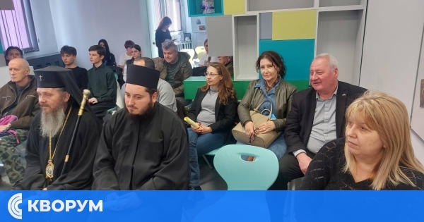 "Пламъкът на свободата" събра ученици и общественици в Силистра