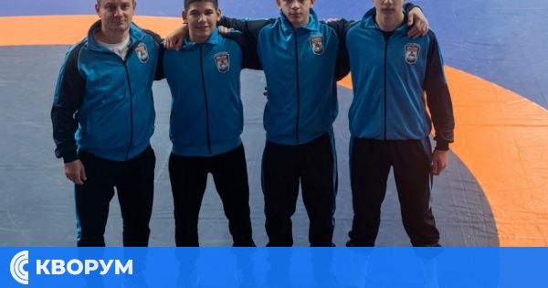 Борците на "Доростол" близо до медалите на държавния шампионат в Самоков