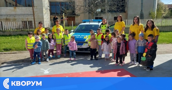 Деца от ДГ "Първи юни" – с. Окорш учиха правилата за движение чрез игри и практика