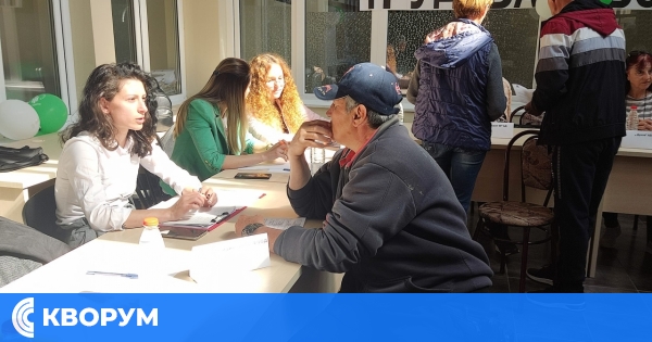 Трудова борса събира работодатели и търсещи работа в Силистра