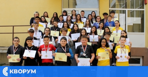 Медали и отличия за ученици от Силистра в националното състезание "Многознайко"