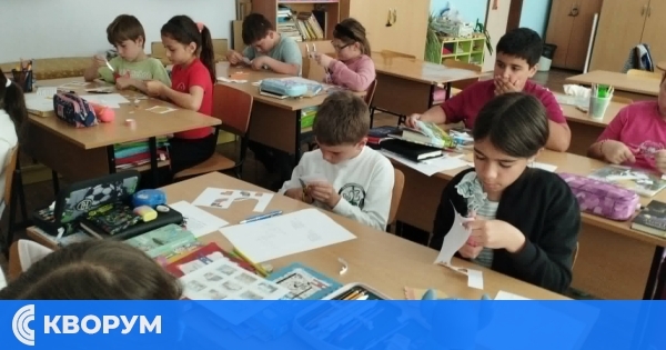 Детският отдел на библиотеката в Силистра проведе урок по родолюбие за третокласници