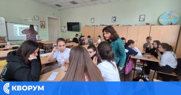 Шестокласници обсъдиха темата за агресията в училище с инспектора в Детска педагогическа стая