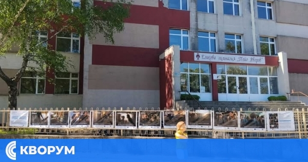 Изложба в Силистра насочва вниманието към насилието над деца