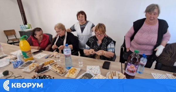 Седянка в Преславци събра майсторки на традиционните ръкоделия