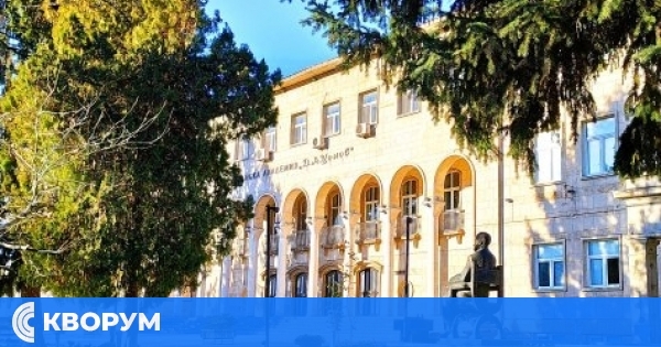 Ученици от Силистра спечелиха първите места в конкурс за есе на Стопанската академия в Свищов