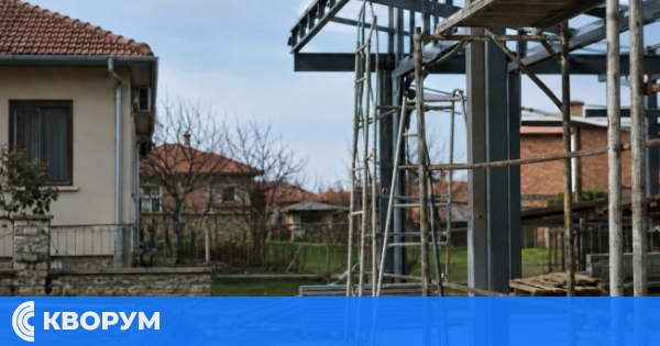 53-годишен мъж пострада тежко след падане от скеле в Дулово