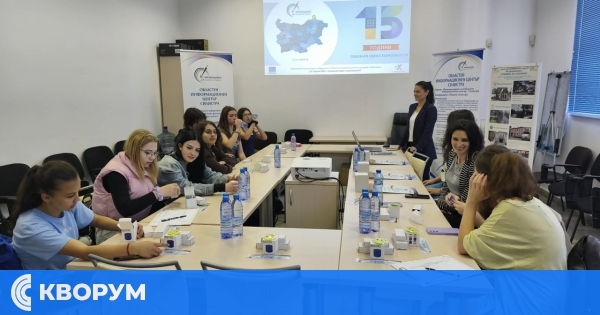 ОИЦ – Силистра отбеляза 15 години с информационна среща за ученици