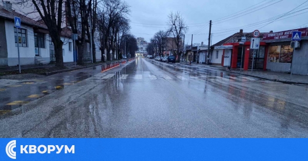 Дъжд, гръмотевици и риск от локални градушки в Силистра днес