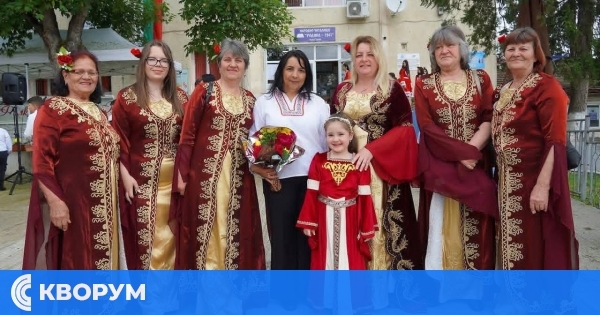 Голеш отбеляза 10 години от своя фолклорен празник с песни, танци и много настроение
