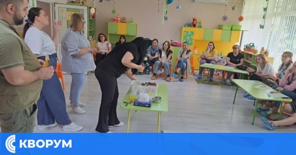 Родители в ДГ "Радост" – Силистра участваха в тренинг за сензорни игри у дома