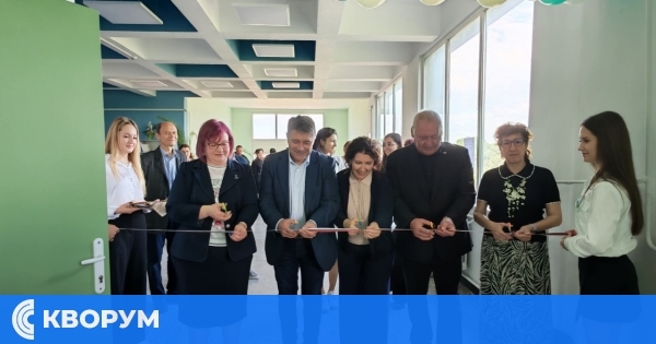 Над 180 000 евро инвестиция: нов STEM център заработи в силистренската природо-математическа гимназия