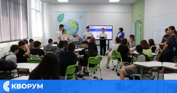 Ученици от ПМГ – Силистра представиха проекта "Дунав 2526 – екосистема на бъдещето"