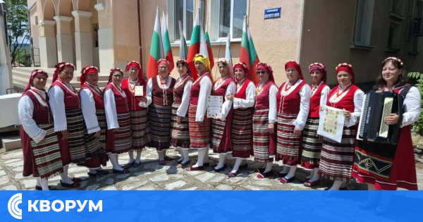 "Пъстра китка" от Коларово участва в национален фолклорен фестивал