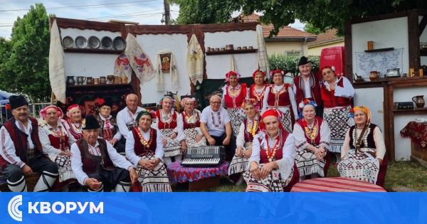 Две отличия за ФГ "Добруджа" от фестивала "Сандрово пее и танцува"