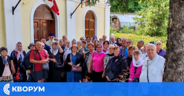 Православни поклонници от Букурещ посетиха храма в Калипетрово