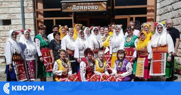 Самодейци от Нова Черна с три отличия от събора "Тараклъка пее и танцува"