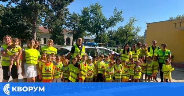 Деца от Главиница призоваха шофьорите за повече внимание