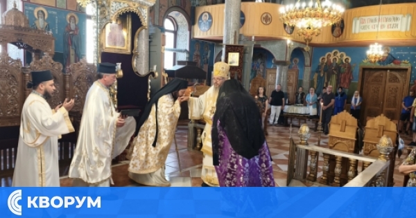 Архиерейска света литургия беше отслужена в катедралния храм в Силистра