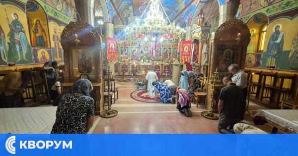 Вечерня и молебен към Пресвета Богородица бяха отслужени в Калипетрово