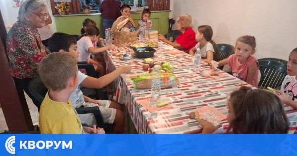 Деца от Нова Черна посетиха "Подвижна библиотека" и манастира "Света Марина" в Сяново