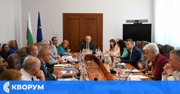 Минималната работна заплата ще се оценява за адекватност на всеки три години