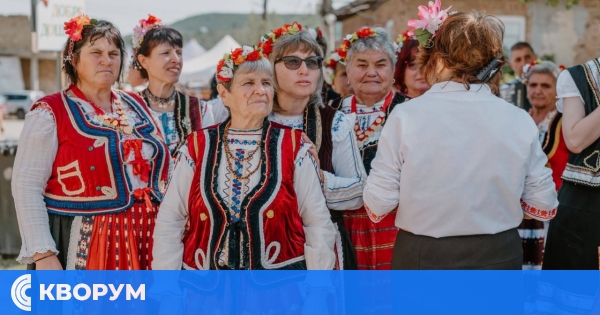 Награди за НЧ "Възраждане – 1940" от Старо село на "Празника на плодородието" в Чилнов