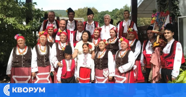 Четири първи места и четири златни медала за самодейците от село Гарван на националния форум "Пендара"