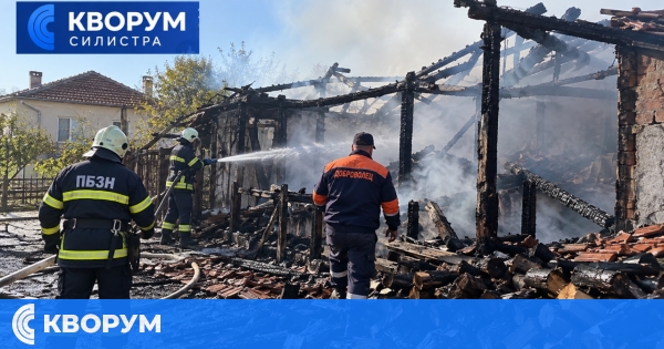 Пожар унищожи 100 кв. м покрив на стопанска постройка в Алфатар