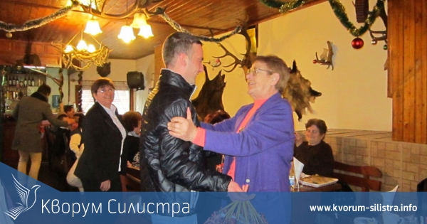 Коледни подаръци за незрящи хора от МГЕРБ-Силистра