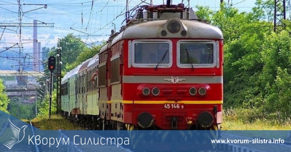 Влак помете кола между Исперих и Дулово